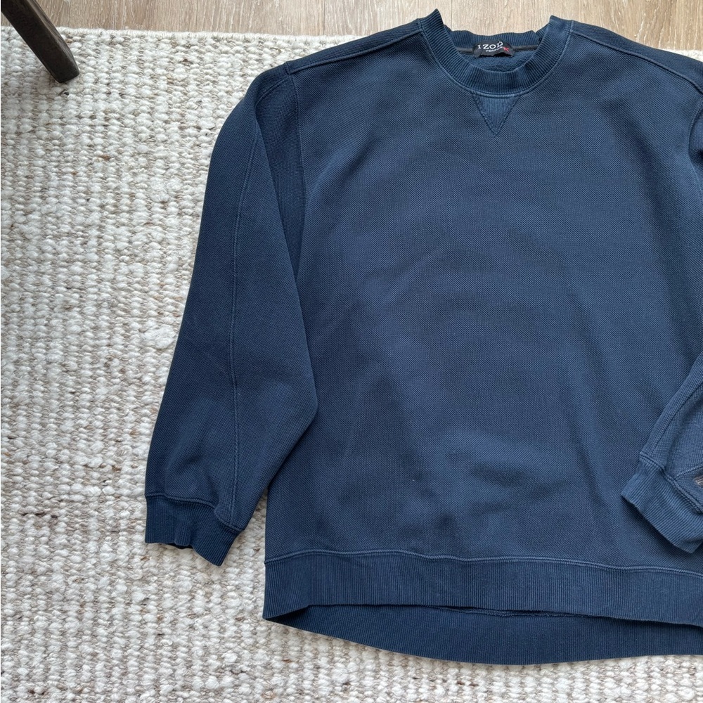 IZOD | Pullover - Picture 3 of 5